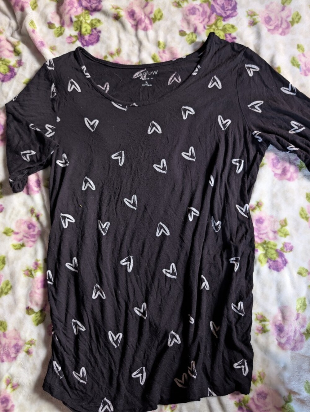 a:glow Black Short Sleeve Tee Maternity Top with White Heart Motif